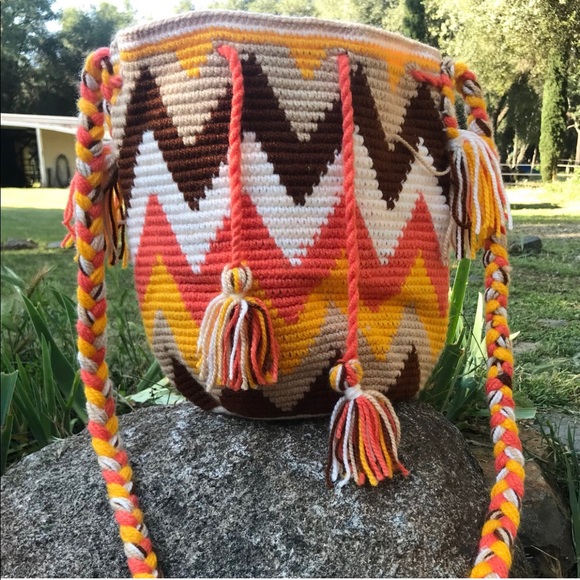 BEAUTIFUL Mochilla/Wayuu Crossbody Bag - Picture 1 of 1